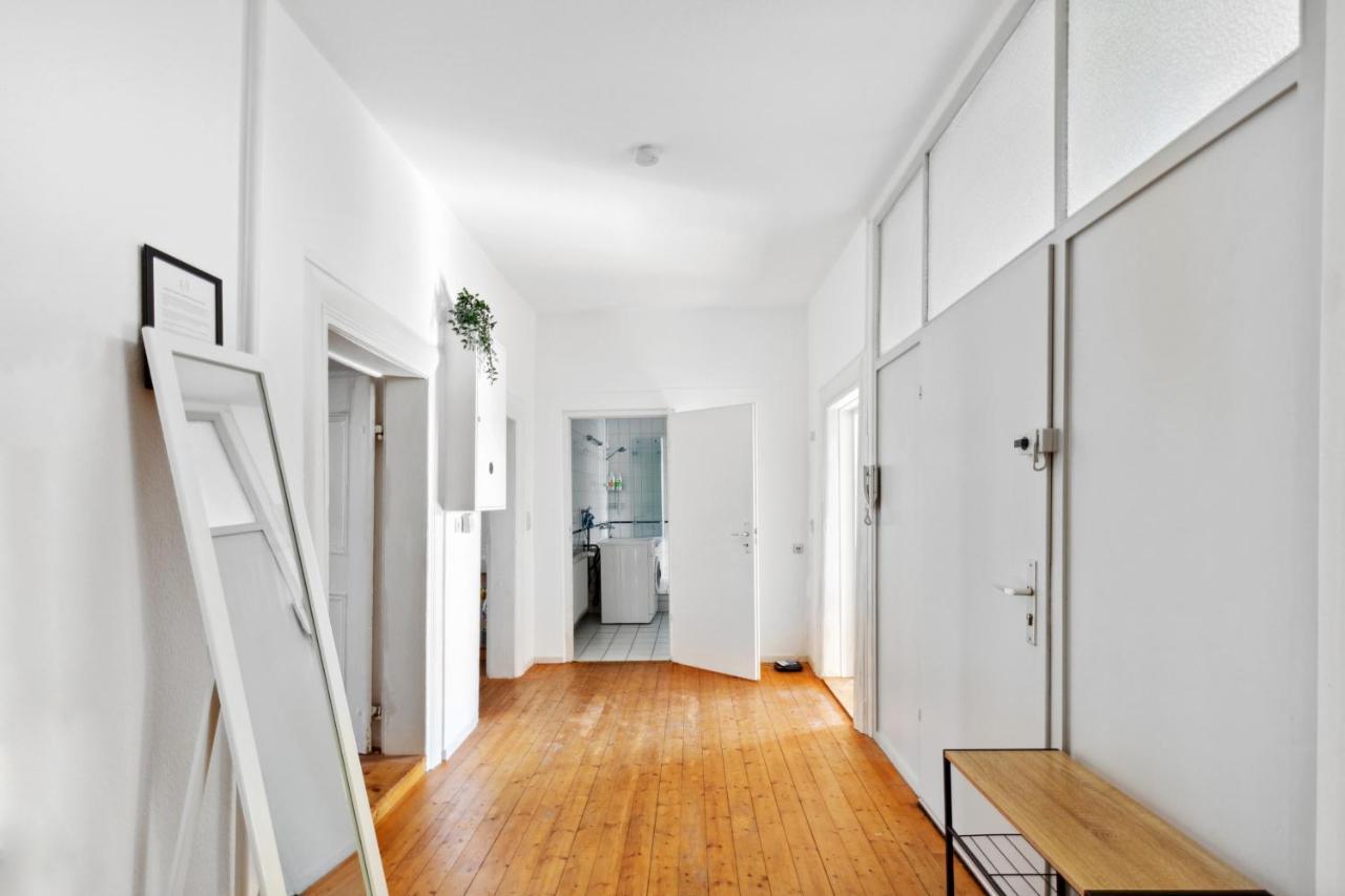 Friedberger Charme, 6 Personen, Traumlage, Parken, Kicker Apartment Фридберг Екстериор снимка