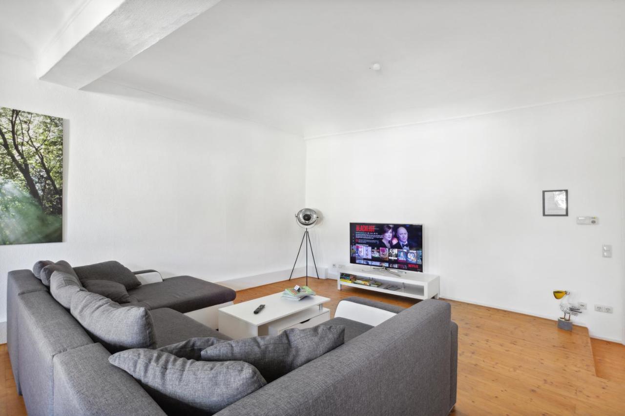 Friedberger Charme, 6 Personen, Traumlage, Parken, Kicker Apartment Фридберг Екстериор снимка