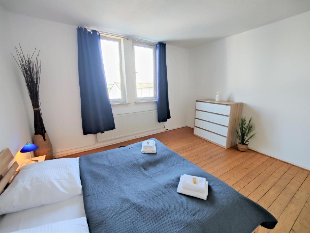 Friedberger Charme, 6 Personen, Traumlage, Parken, Kicker Apartment Фридберг Екстериор снимка