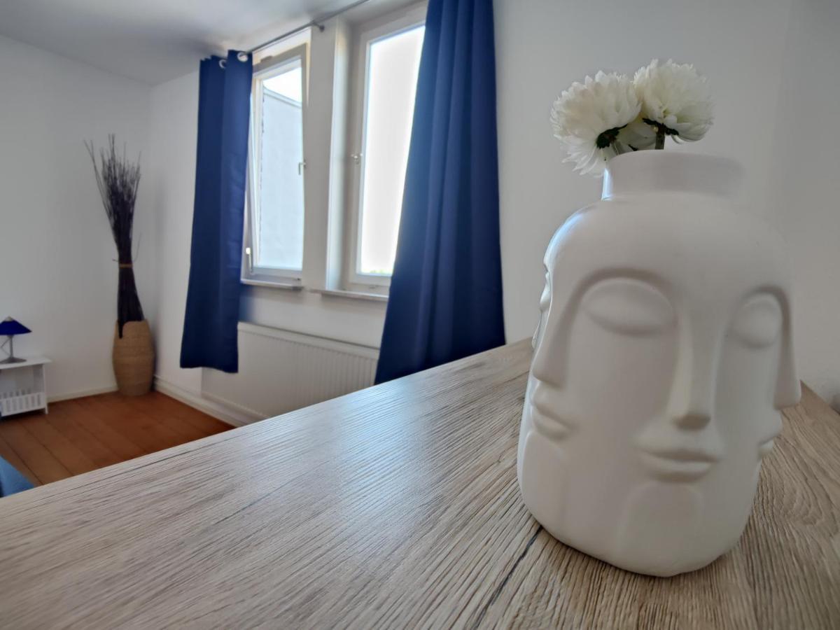 Friedberger Charme, 6 Personen, Traumlage, Parken, Kicker Apartment Фридберг Екстериор снимка